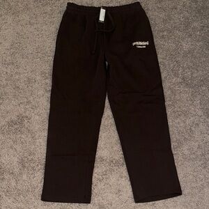 PrettyLittleThing Oversided Sweatpants